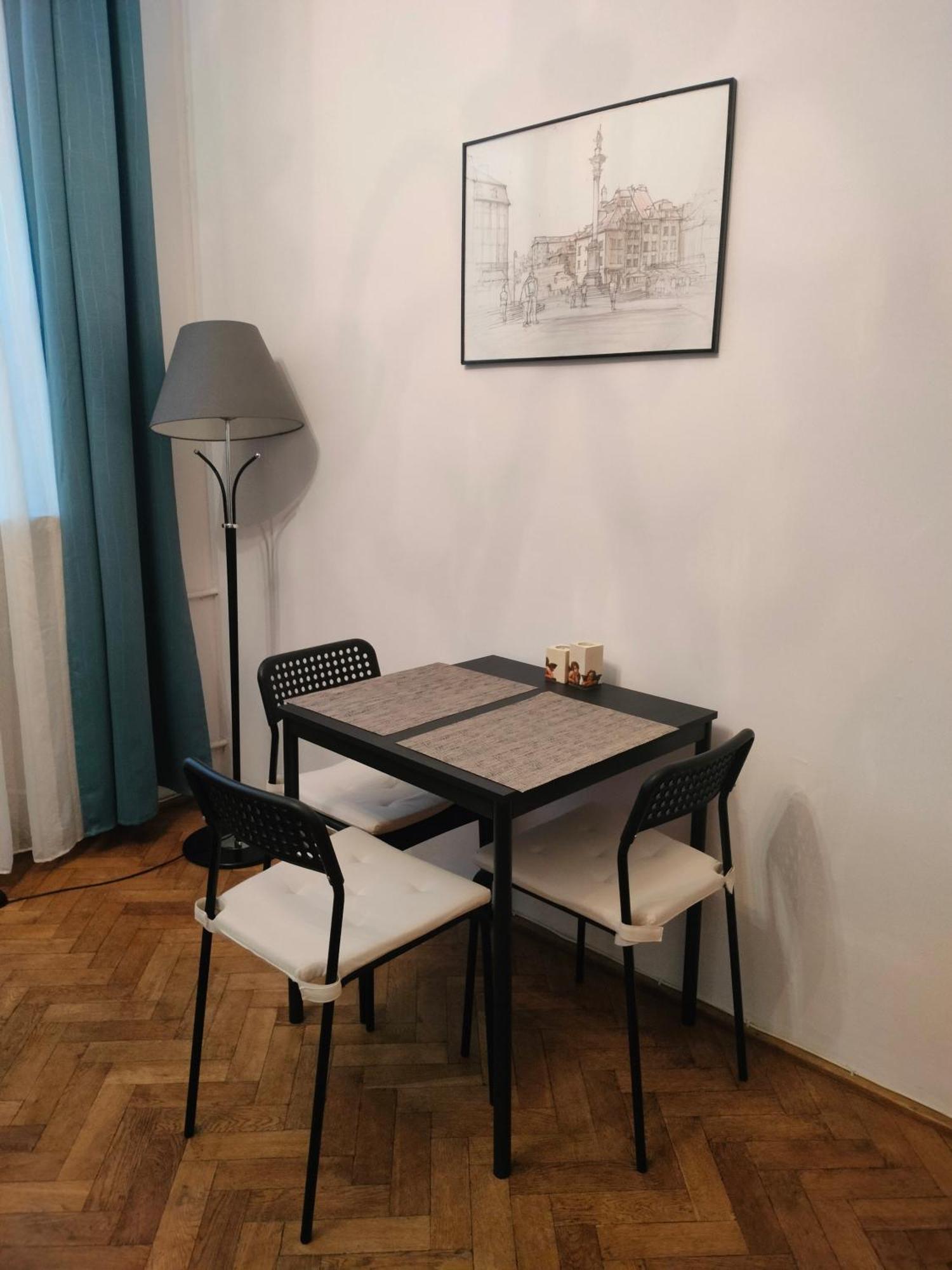 Przytulny Apartament Przy Barbakanie Varsó Kültér fotó