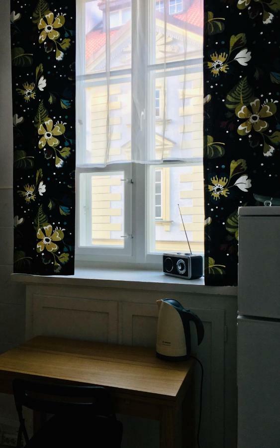 Przytulny Apartament Przy Barbakanie Varsó Kültér fotó